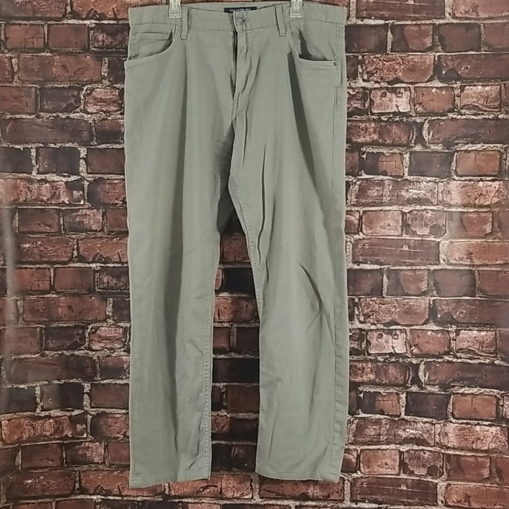 Mens Calvin Klein Jean's 38 x 34